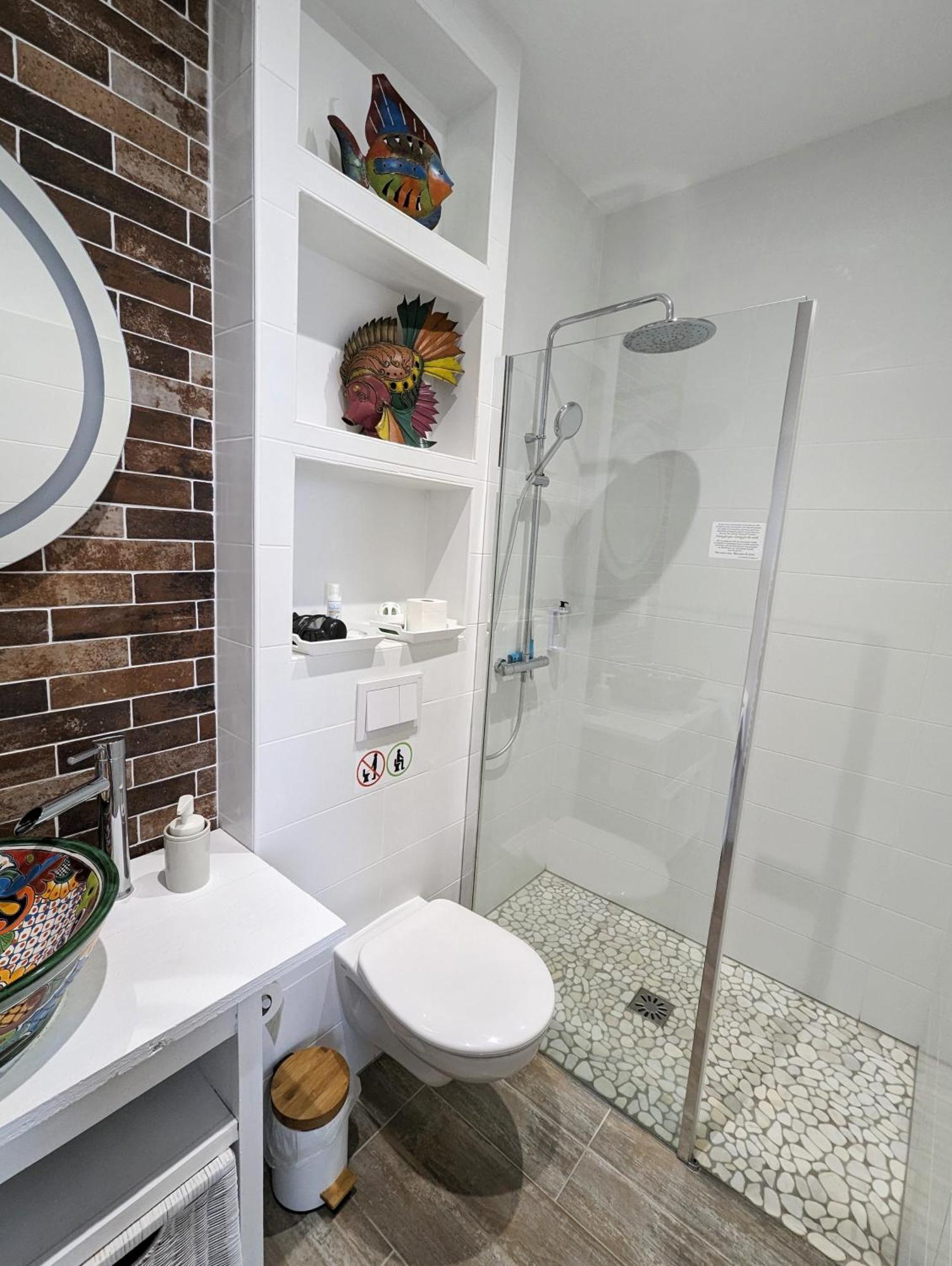 "Le Jardin Sur L'Eau "Chambres D'Hotes Et Appartements Tout Confort Aire-sur-l'Adour Exterior photo