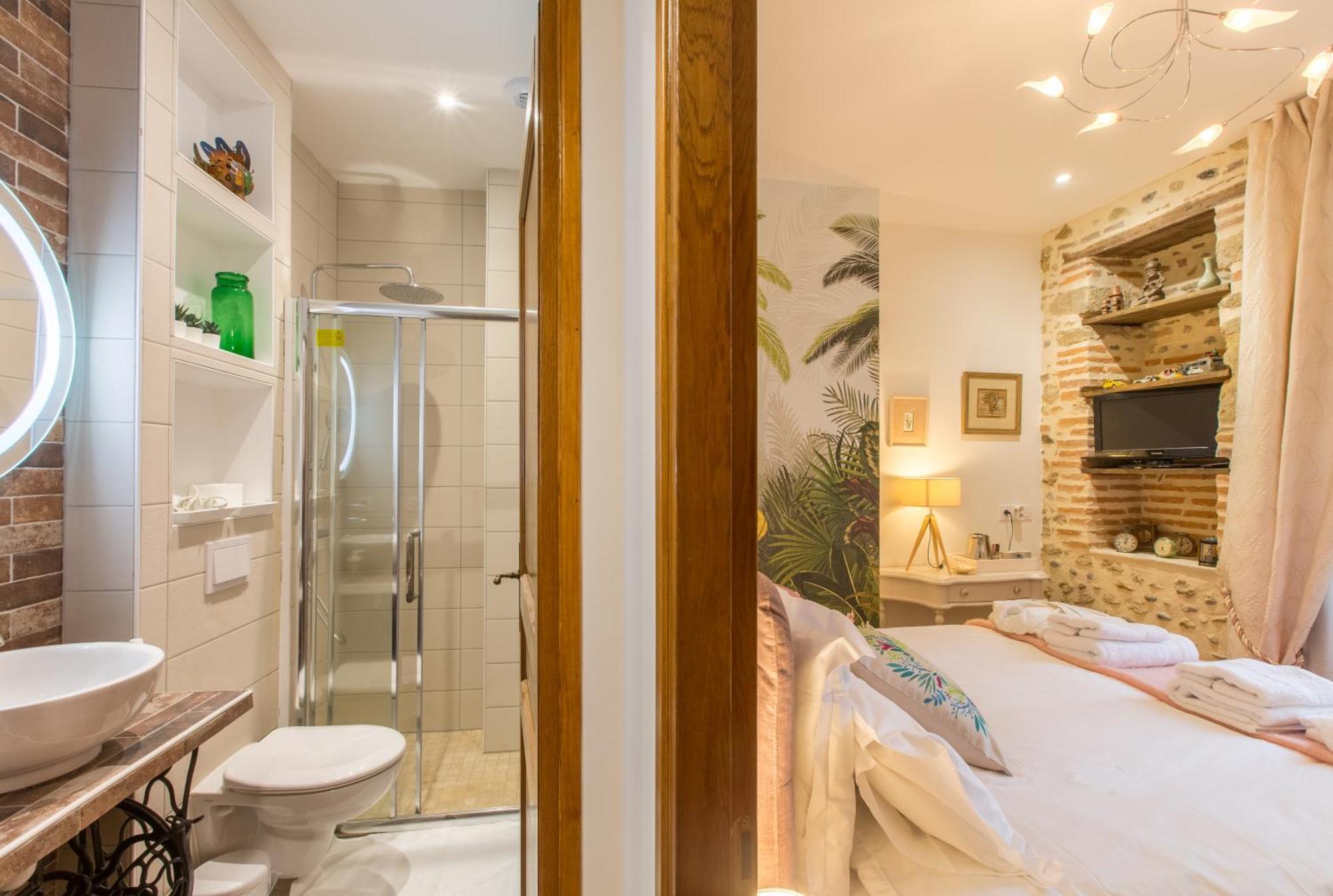 "Le Jardin Sur L'Eau "Chambres D'Hotes Et Appartements Tout Confort Aire-sur-l'Adour Exterior photo