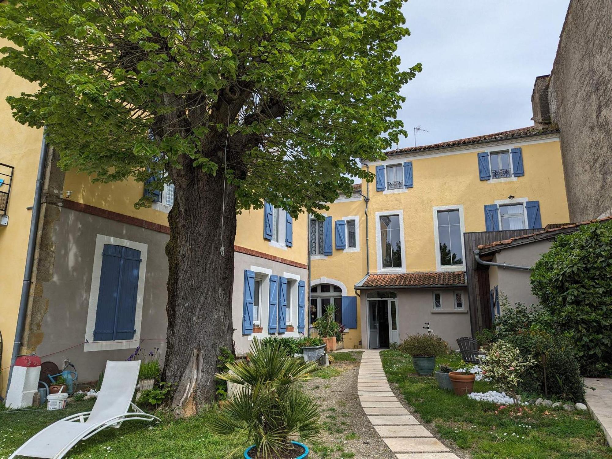 "Le Jardin Sur L'Eau "Chambres D'Hotes Et Appartements Tout Confort Aire-sur-l'Adour Exterior photo